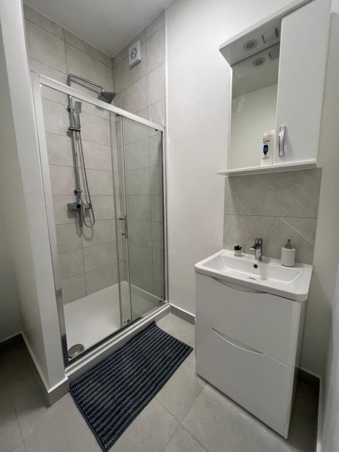 London Comfort Stay ภายนอก รูปภาพ