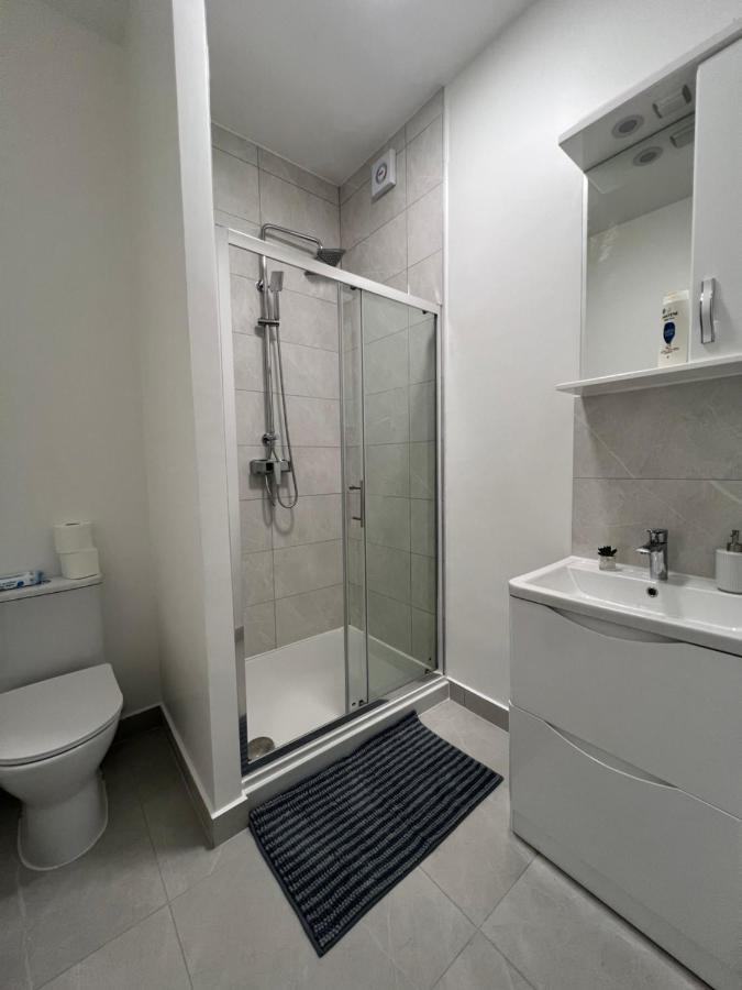 London Comfort Stay ภายนอก รูปภาพ