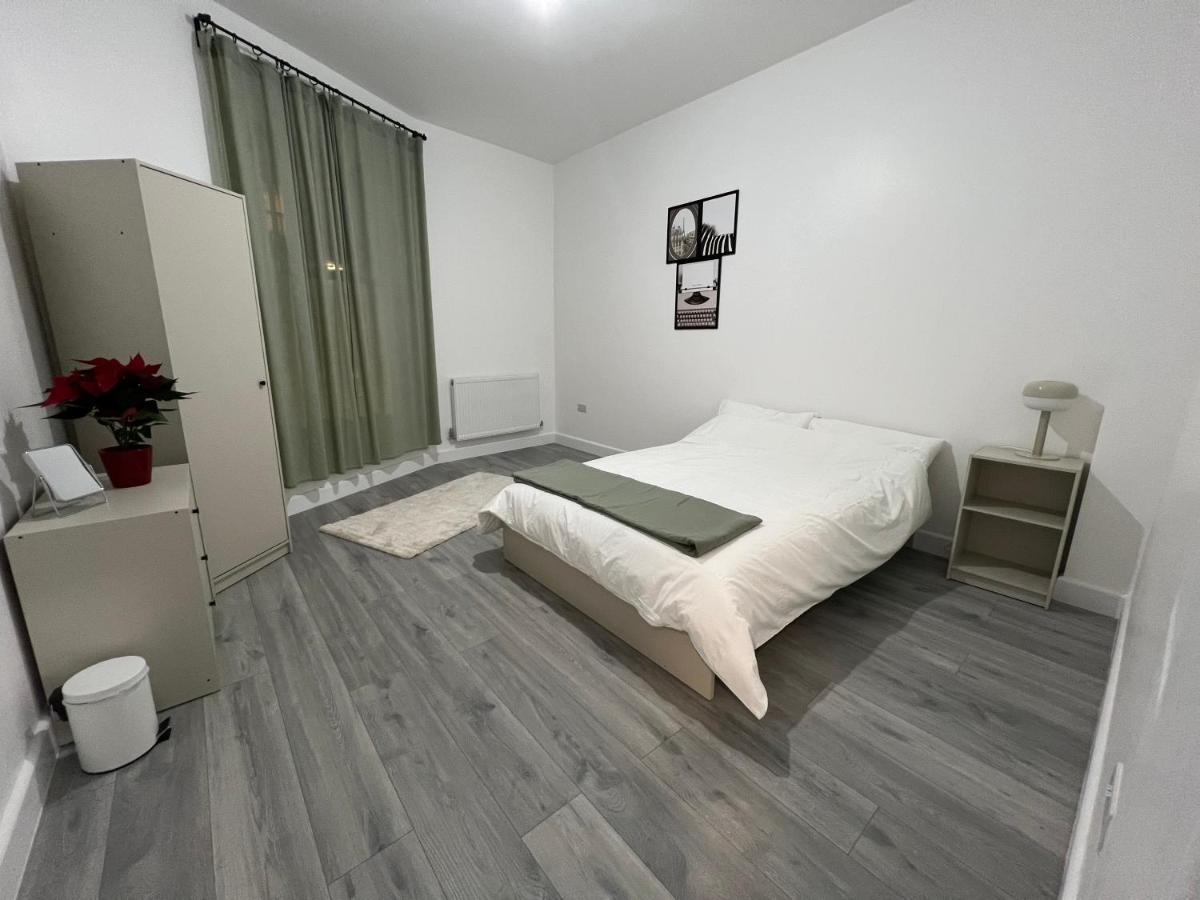 London Comfort Stay ภายนอก รูปภาพ