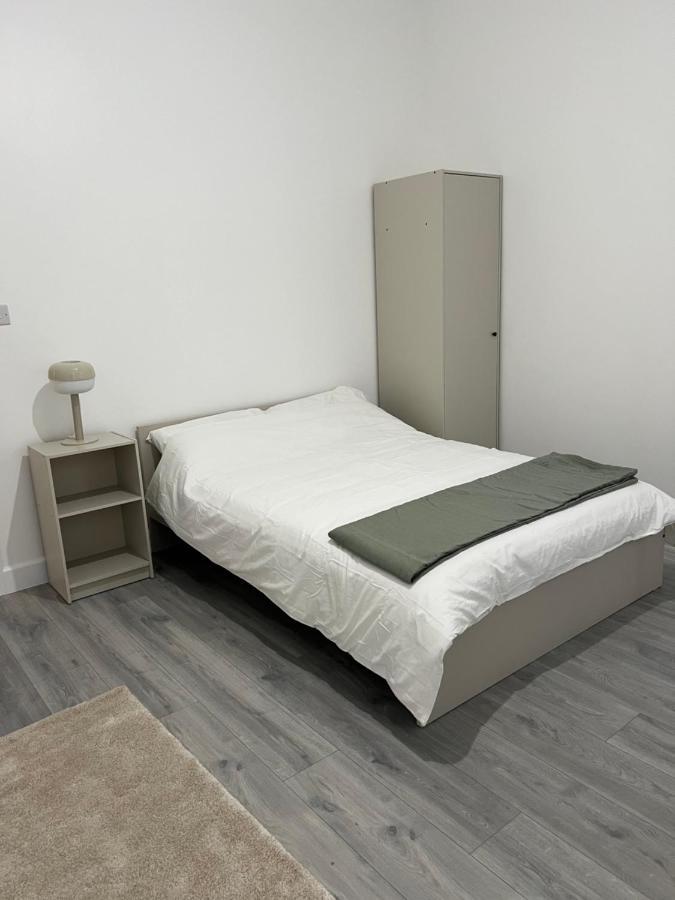 London Comfort Stay ภายนอก รูปภาพ
